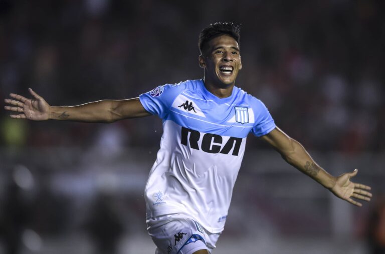 Zaracho vuelve a Racing.